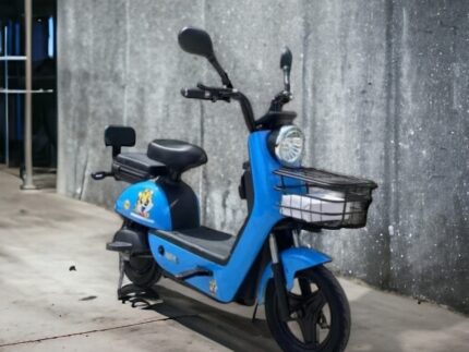 Електрически скутер с педали 2023 MaxMotors 500W/48V/12Ah - BLUE