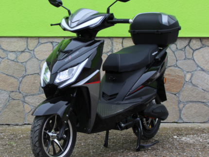 Електрически скутер MaxMotors Super G 3000W Black
