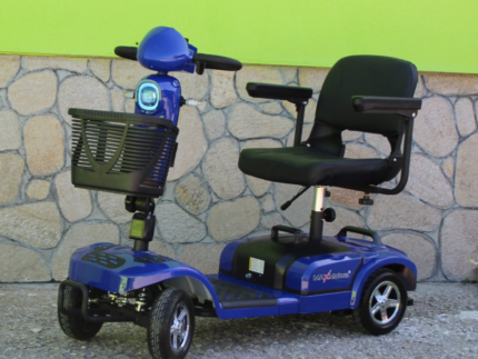 Инвалидна електрическа четириколка Maxmotors 350W със сваляема батерия и MAXI гуми BLUE