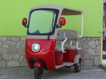 Електрическа триместна триколка Max Motors NEW GOLF RED